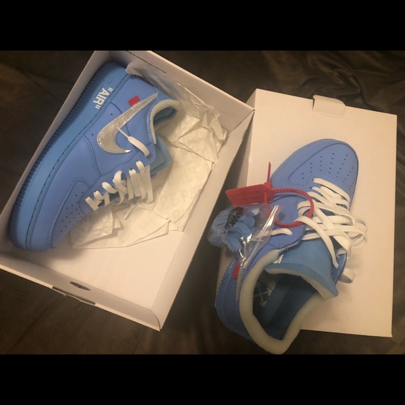 Shoes - Picture 6 of 8